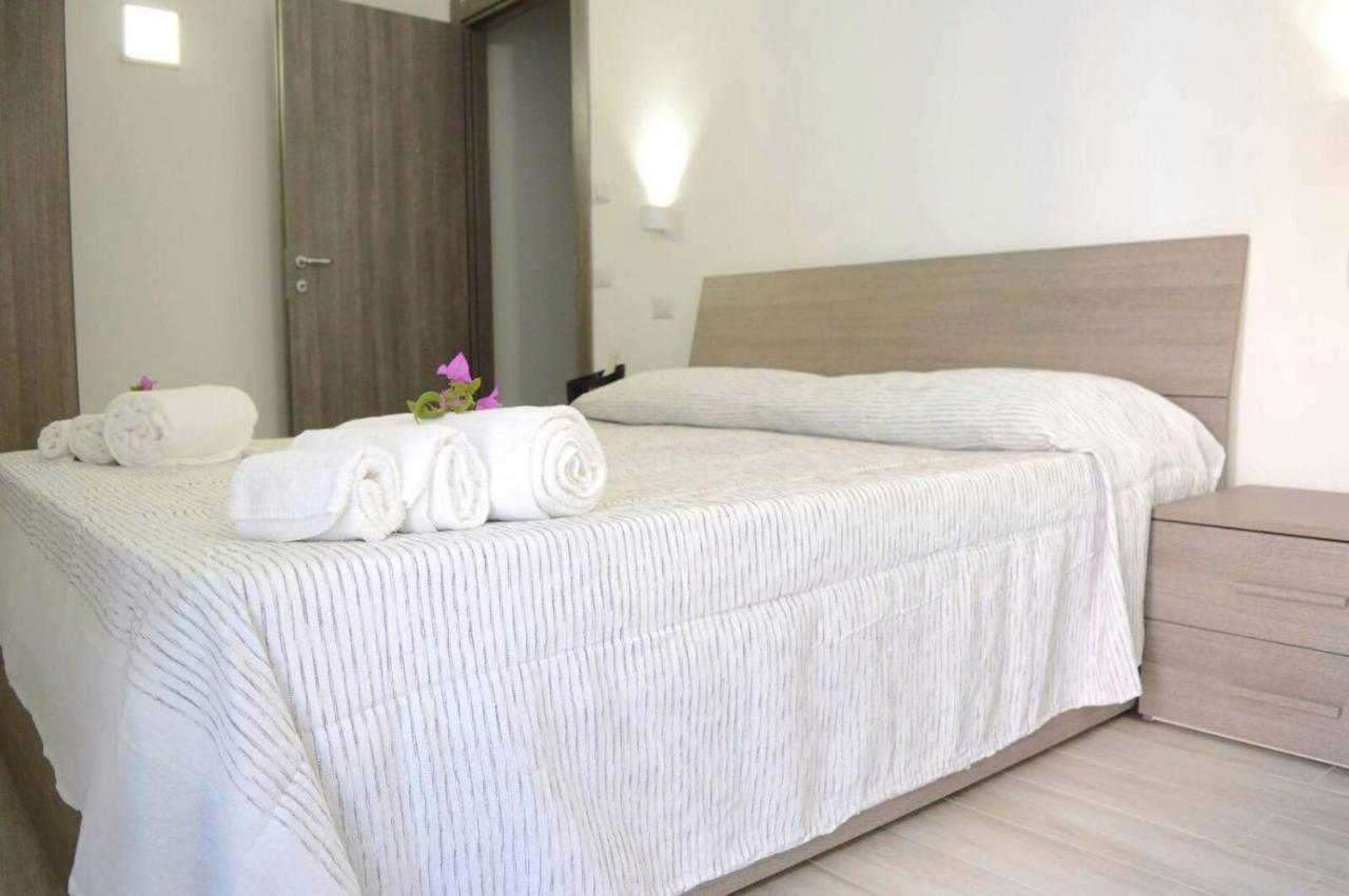 Il S'Ogno Bed & Breakfast ซานตา เตเรซา กัลลูรา ภายนอก รูปภาพ